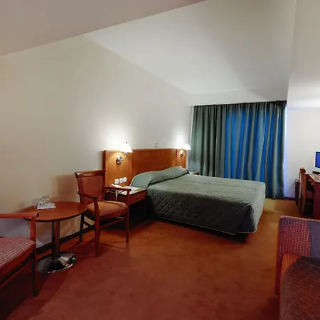 Mirabello 3*