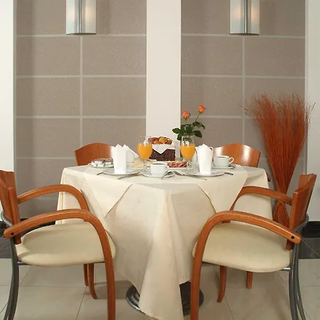 Mirabello 3* Athens