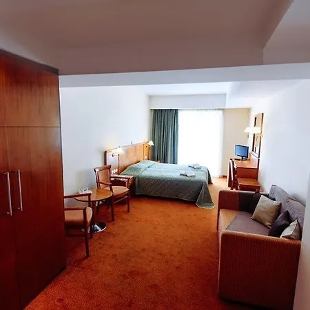 Mirabello Hotel 3*