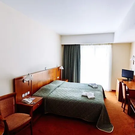 Mirabello 3*